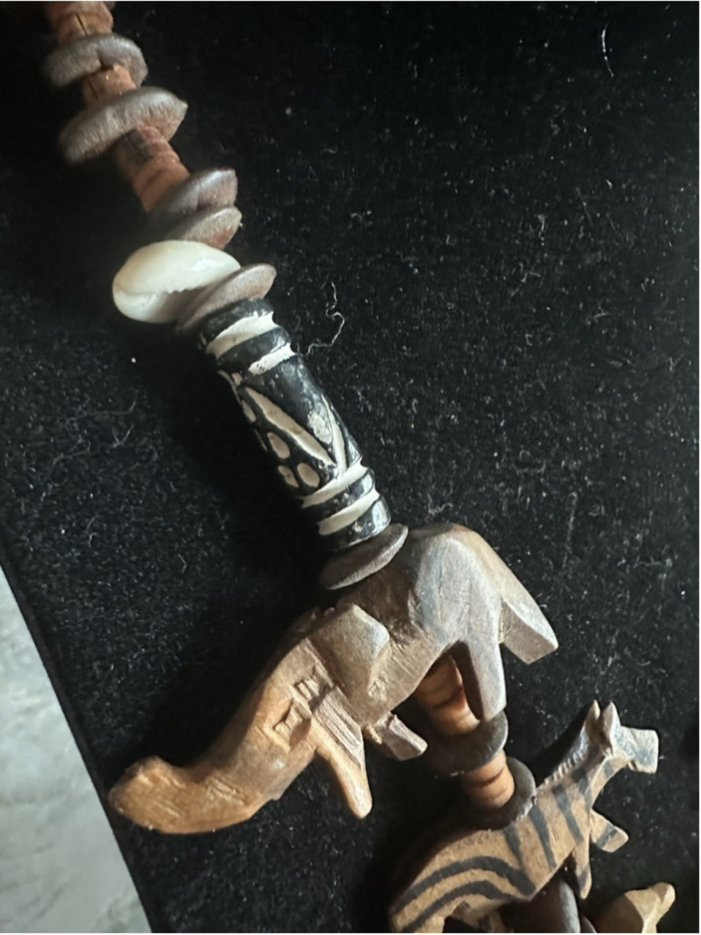Vintage wildlife Safari Carved wood animal Necklace Kenya Africa Maasai bead - Picture 7 of 7